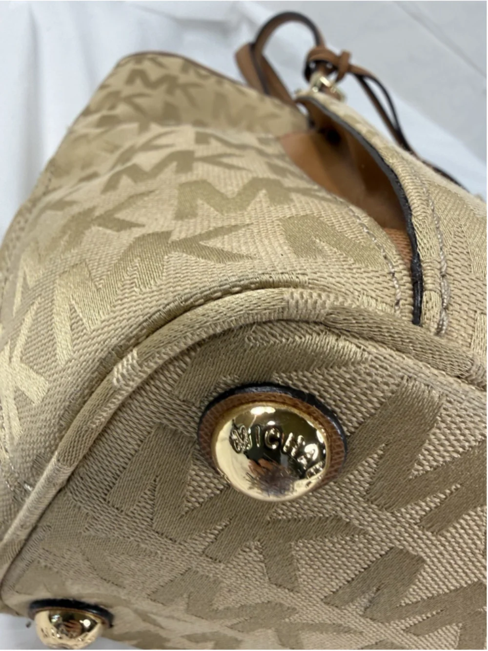 MICHAEL Michael Kors Jet Set Medium Snap Pocket Tote Bag